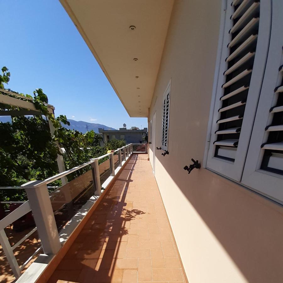 Collaku Apartment'S Vlorë 外观 照片