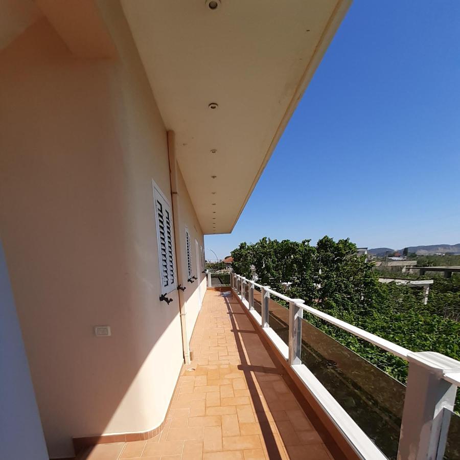 Collaku Apartment'S Vlorë 外观 照片