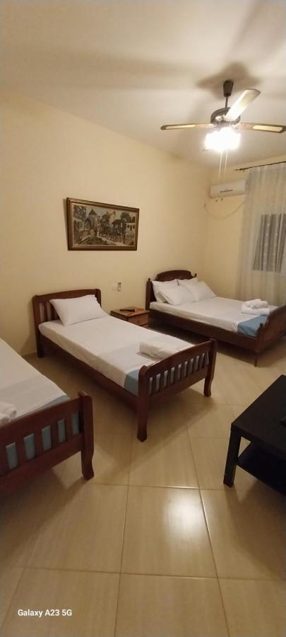 Collaku Apartment'S Vlorë 外观 照片