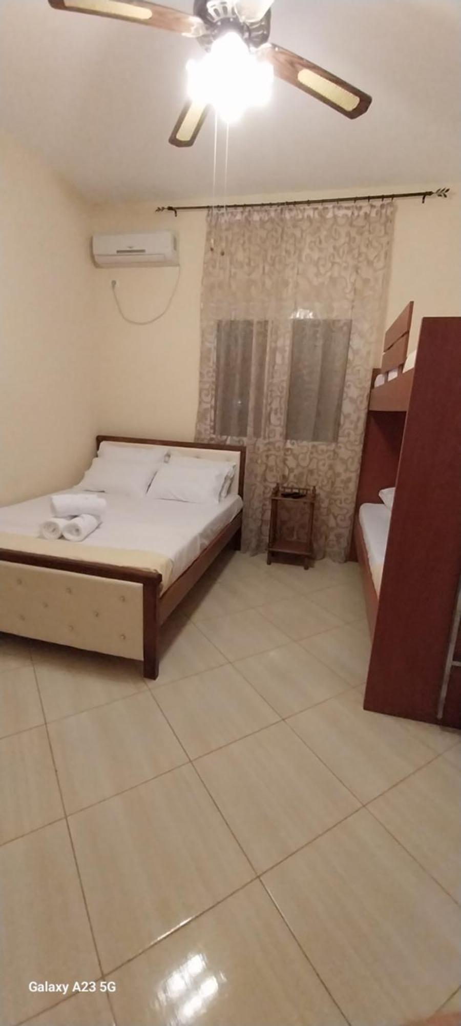 Collaku Apartment'S Vlorë 外观 照片